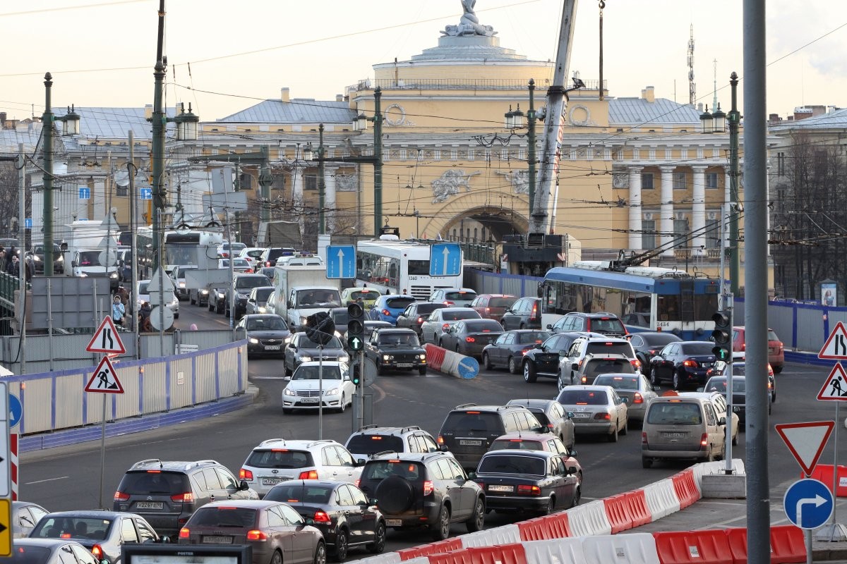 Транспорт васильевский остров. Пробки в Санкт-Петербурге.