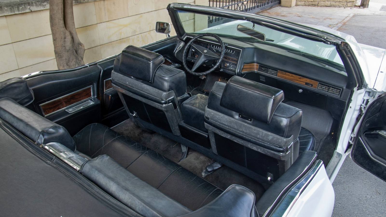 Нервная яхта: тест-драйв Cadillac de Ville 1969 года