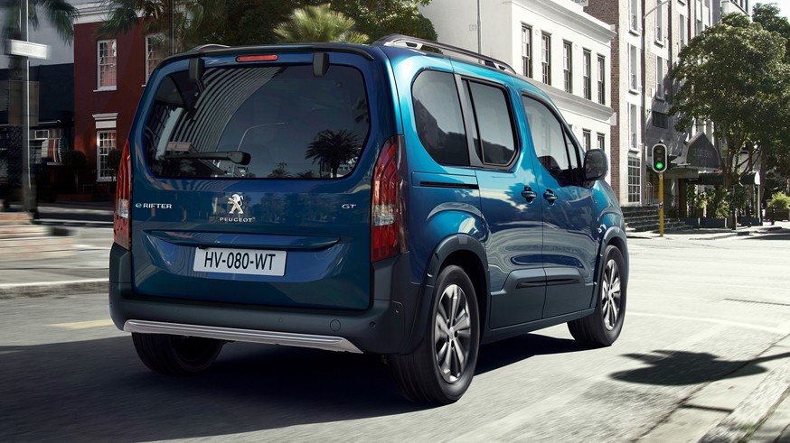 Peugeot продолжает «озеленять» свою модельную линейку: представлен минивэн e-Rifter