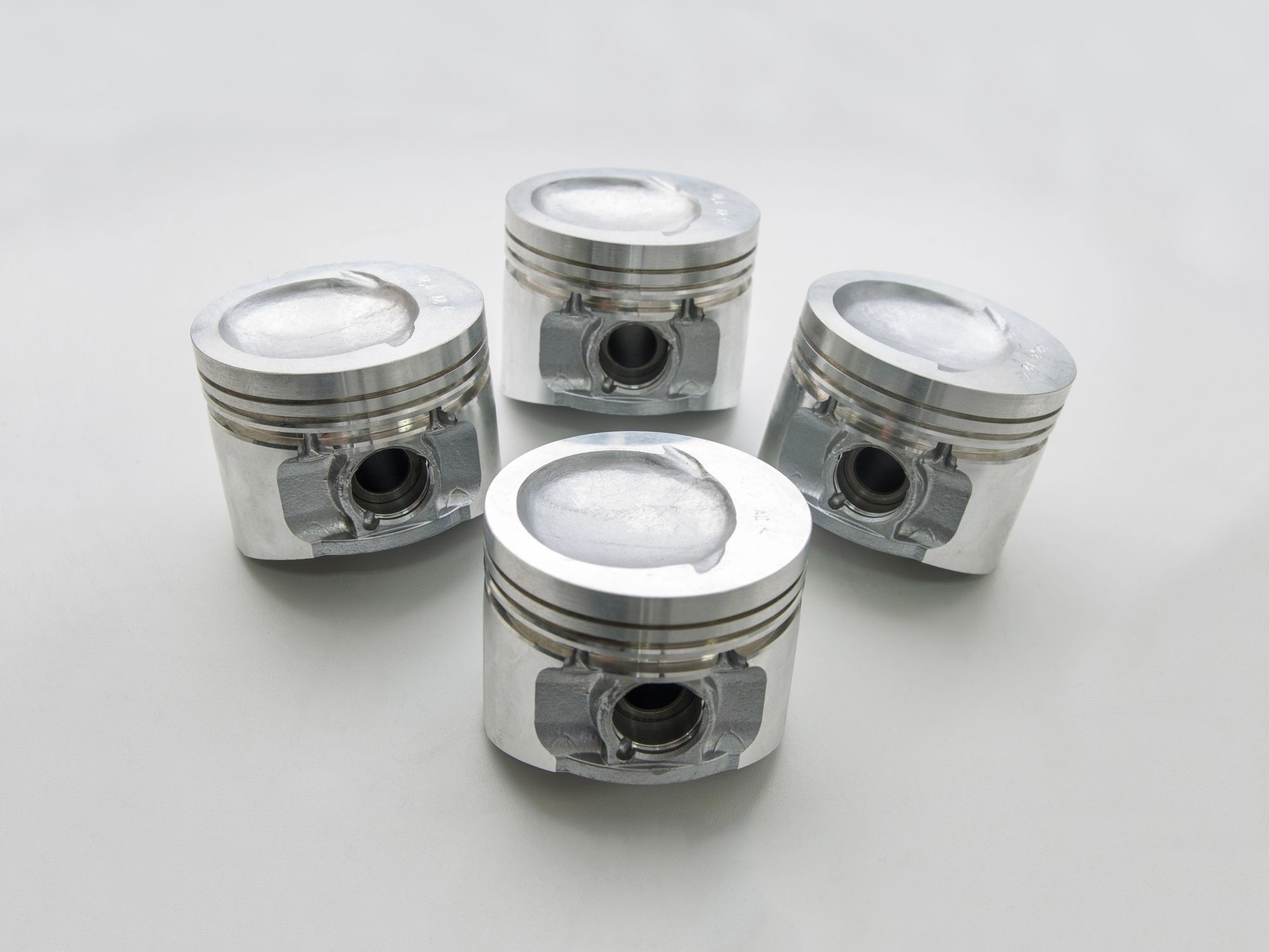 Танцы поршней с клапанами: почему «безвтыковые» двигатели уходят в прошлое