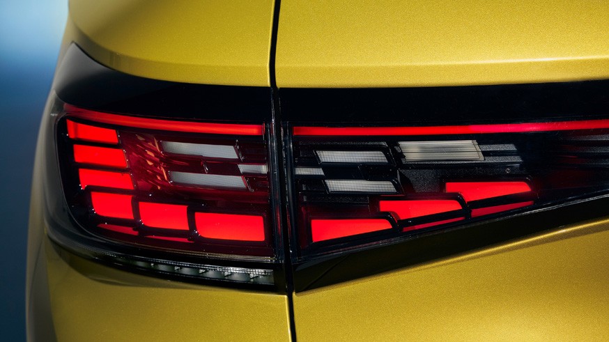 Накануне премьеры: Volkswagen показал оптику кроссовера ID.4