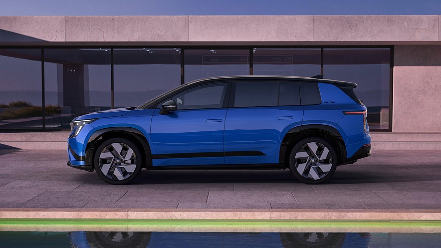 На фото: кроссовер Skoda Peaq Sportline