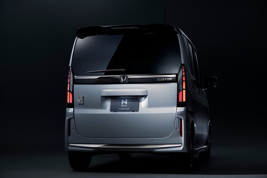 Обновленный Honda N-Box Custom Coordinate Style