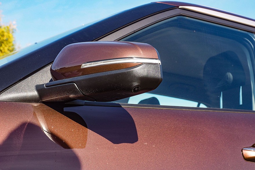 Старый, добрый, дорогой: тест-драйв Solaris HC