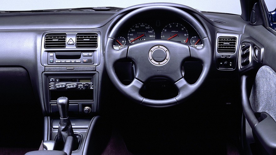 На фото: Subaru Legacy Lancaster (BG9) '1997–1998