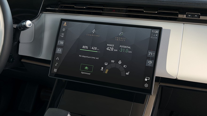 На фото: салон Range Rover Sport Electric First Edition