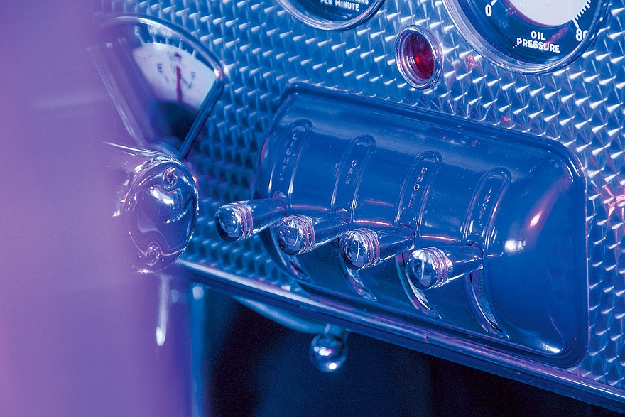 Фото: classicandsportscar.com