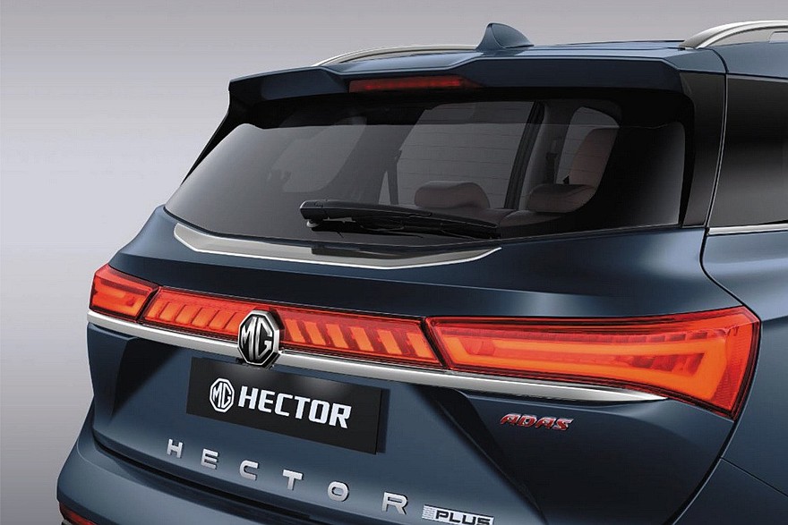 Обновлён кроссовер MG Hector, брат Chevrolet Captiva: пока без дизеля