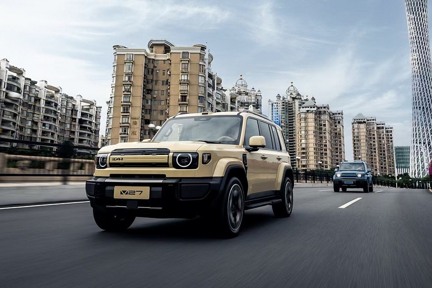 Кроссовер iCAUR V27 от Chery, который привезут в Россию: новые подробности и фото салона