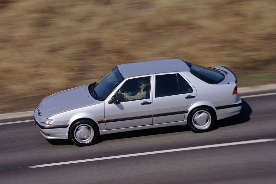 Спорт и бизнес: вспоминаем самые быстрые бизнес-седаны девяностых