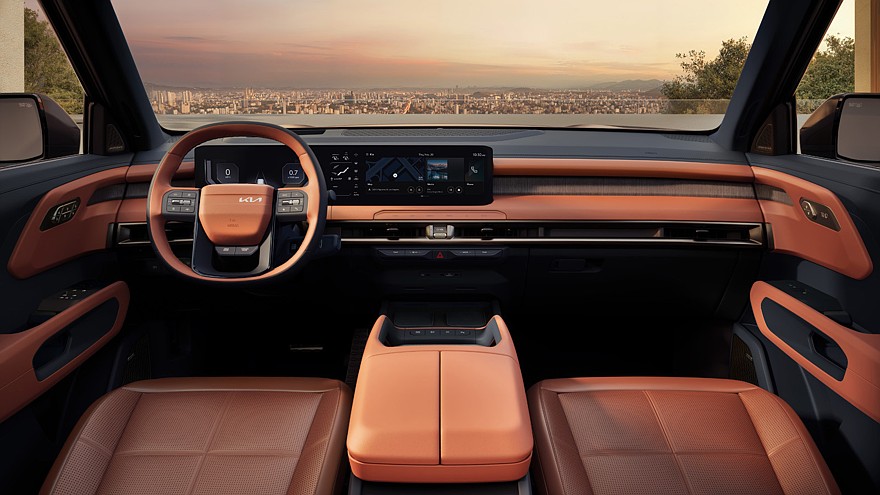 На фото: салон Kia Telluride нового поколения