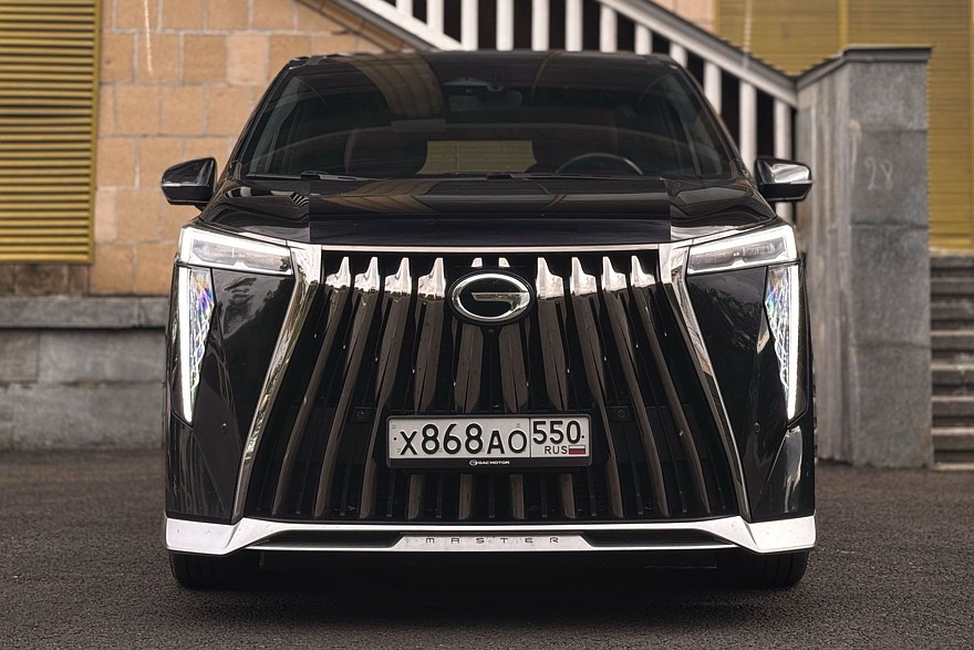 Световое шоу и режим SPA: тест-драйв GAC M8