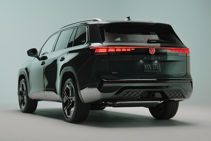 Новый семиместный Volkswagen Atlas