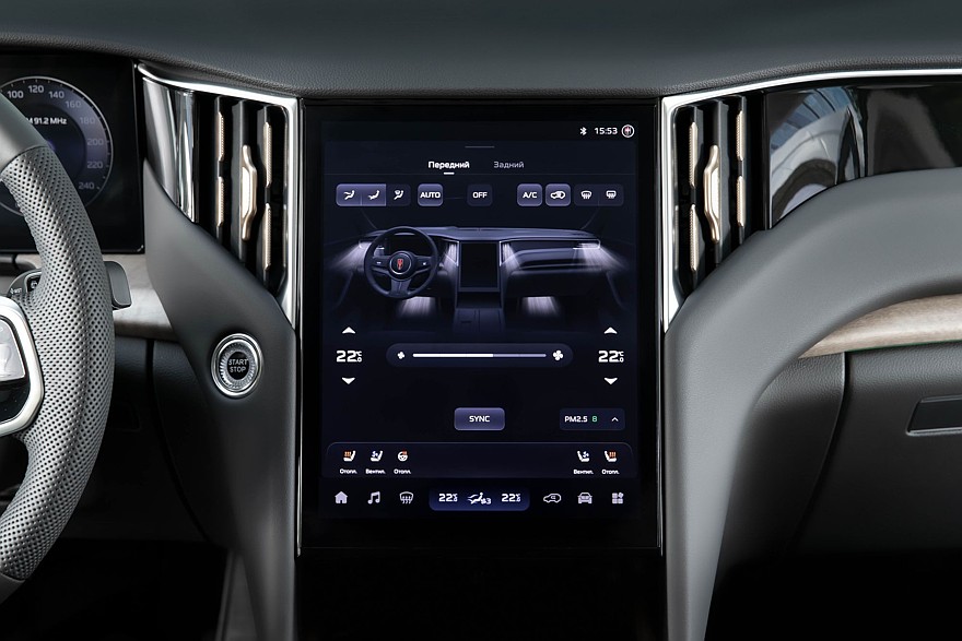 Крылатые габариты, немного эвкалипта и сила пользовательских настроек: тест-драйв Hongqi HS7