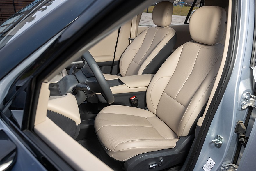 На фото: салон Evolute i-Joy нового поколения