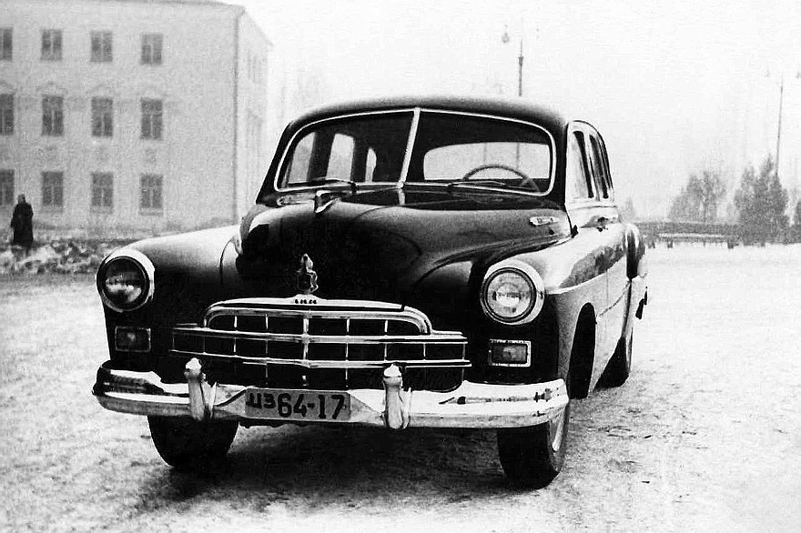Первый лимузин из Горького: история разработки и судьба ЗИМ ГАЗ-12