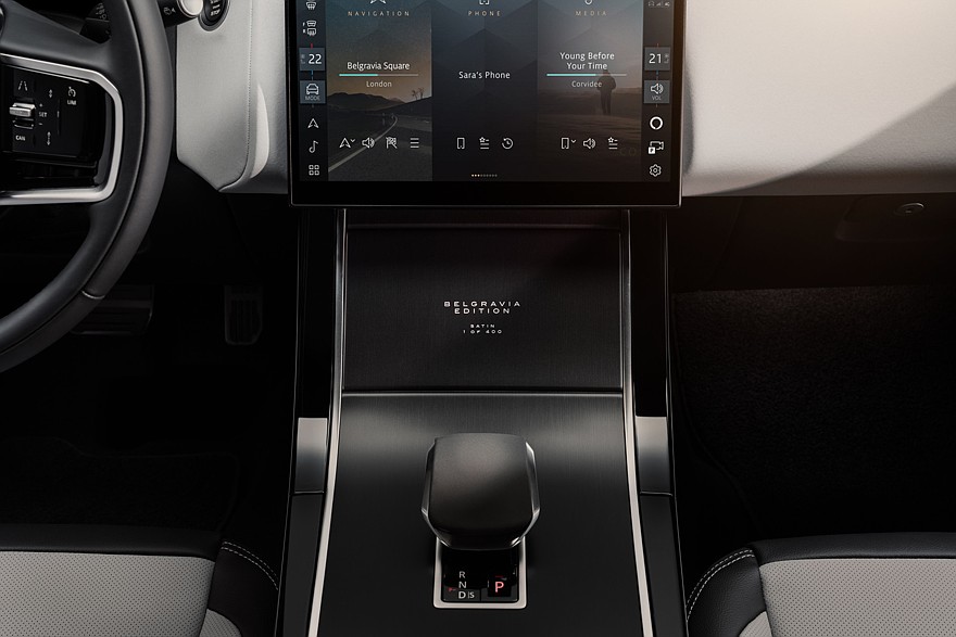 На фото: салон Range Rover Velar Belgravia Edition