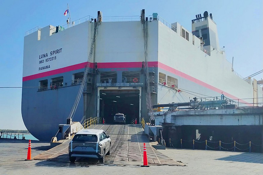 Suzuki Across для развивающихся рынков