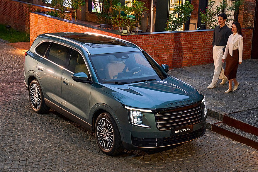 Бензиновый Jetour X70L