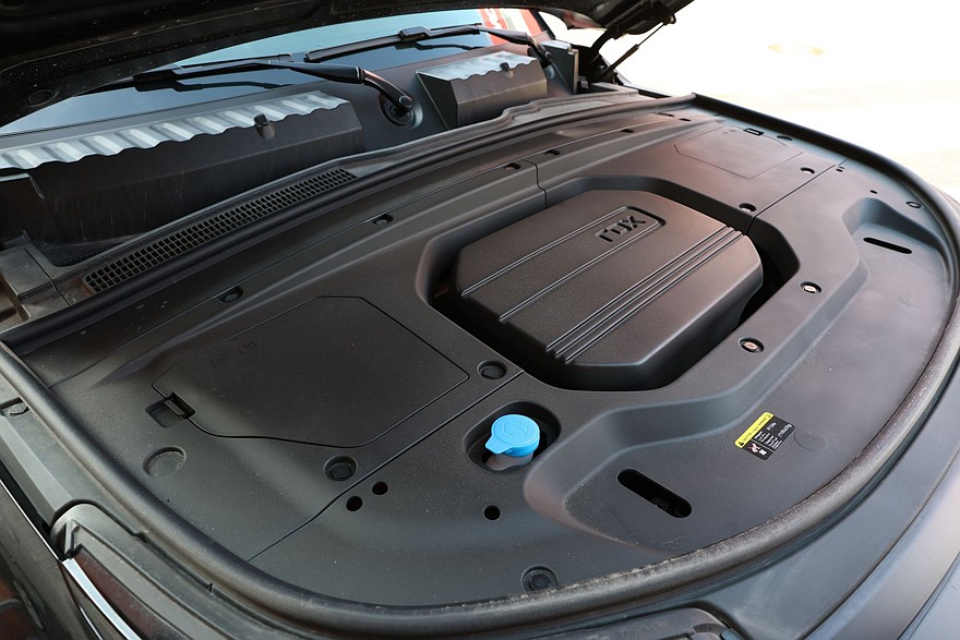 Выбираем кроссовер для дальних поездок: батарея, зарядка и запас хода от 1000 км