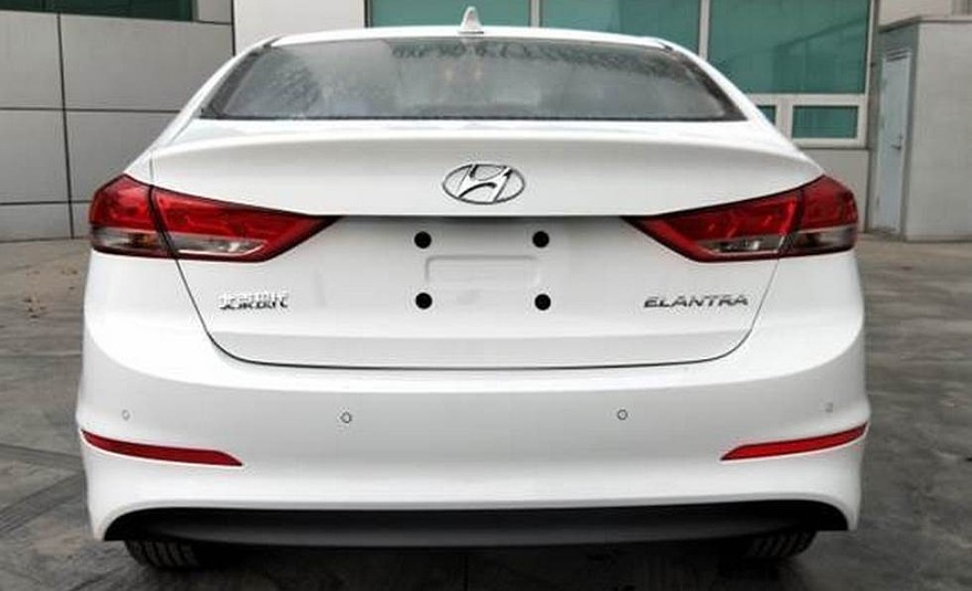 Обновленная Hyundai Elantra для Китая