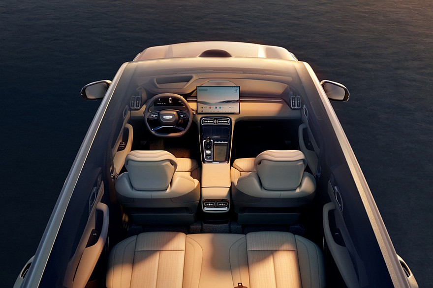 Гибрид Geely Boyue L i-HEV