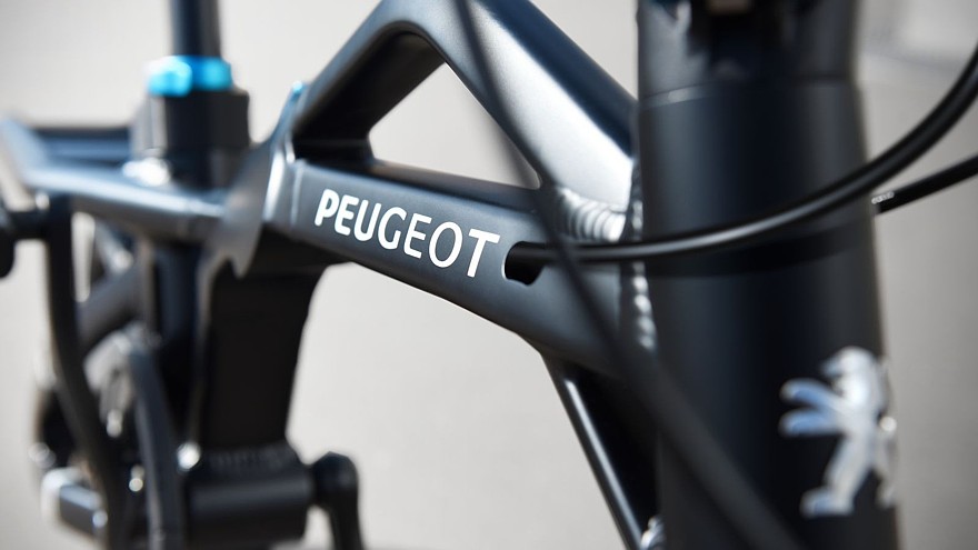 Peugeot eF01