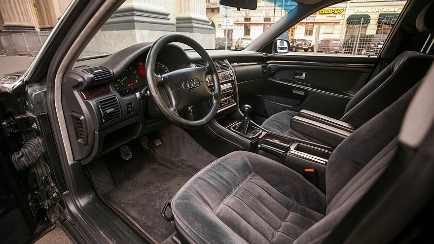 Audi-A8-(78)