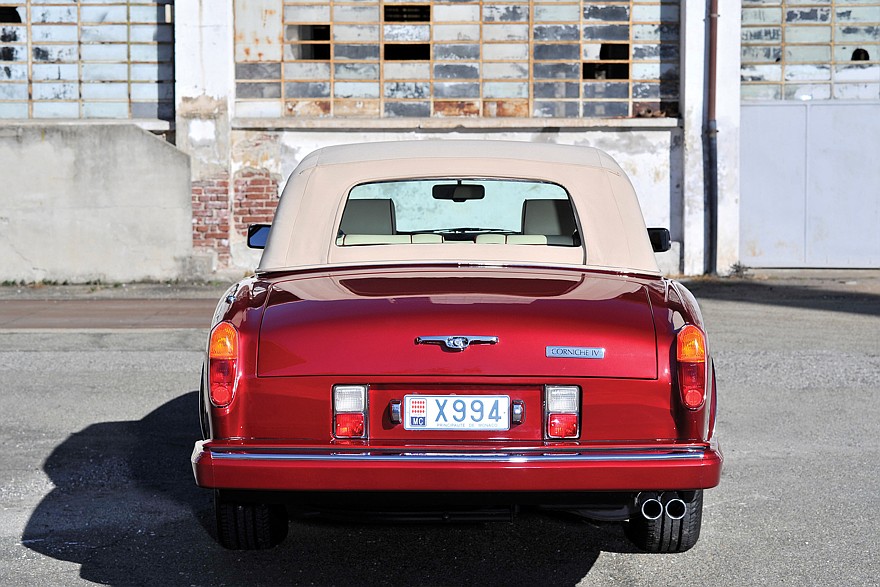 Rolls-Royce Corniche IV (1993-1996) – последний из могикан