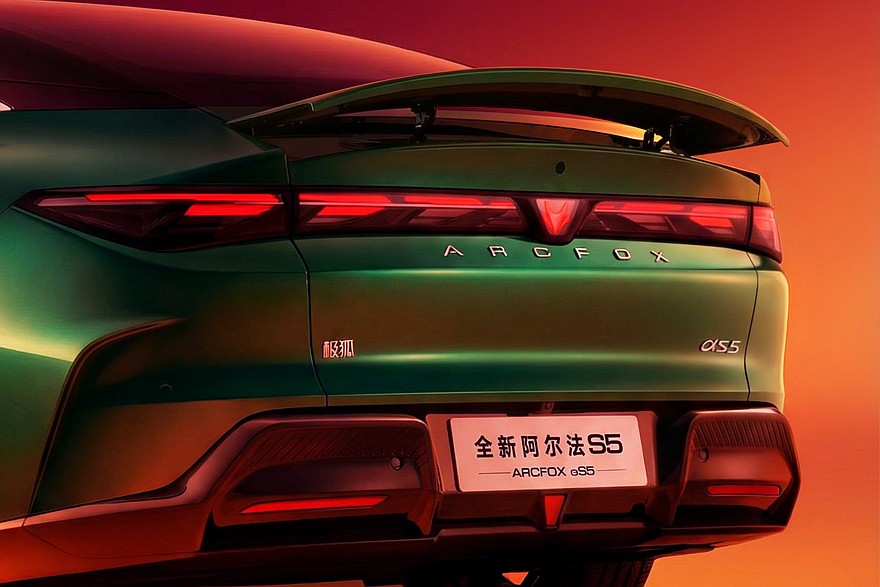 Обновленный Arcfox Alpha S5