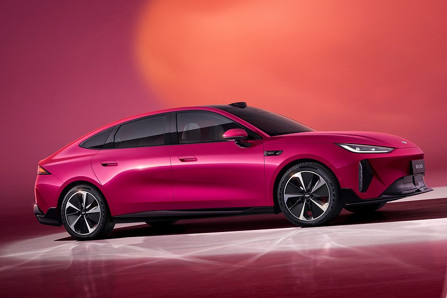 Chery Fulwin A9