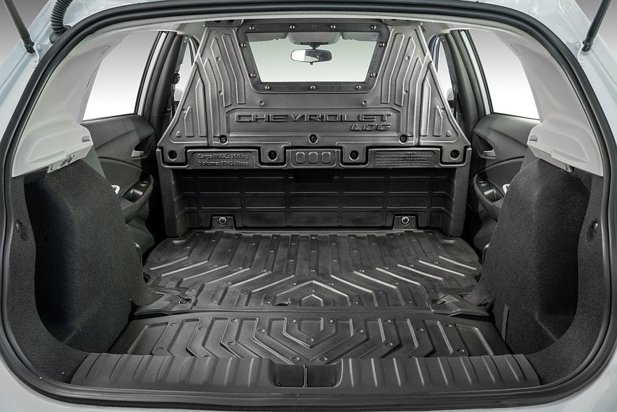 Chevrolet Onix Log