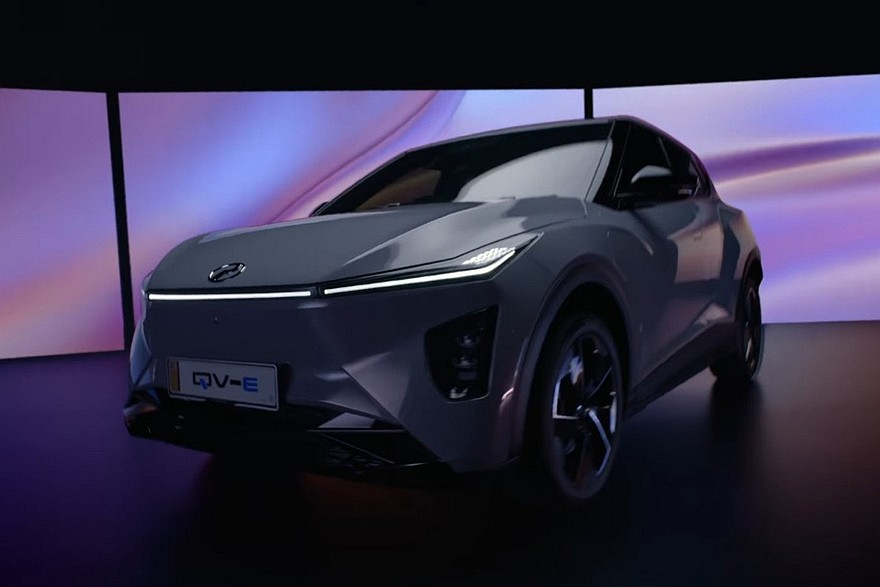 Представлен серийный электрохэтч Perodua QV-E: вместо Daihatsu партнером стала Magna