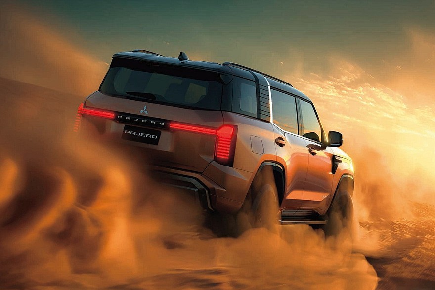 Топовый Mitsubishi Pajero для Японии