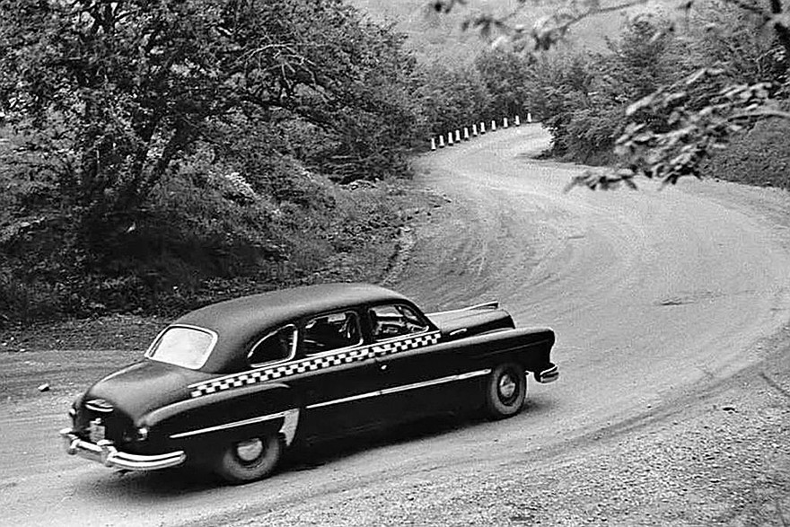 Первый лимузин из Горького: история разработки и судьба ЗИМ ГАЗ-12