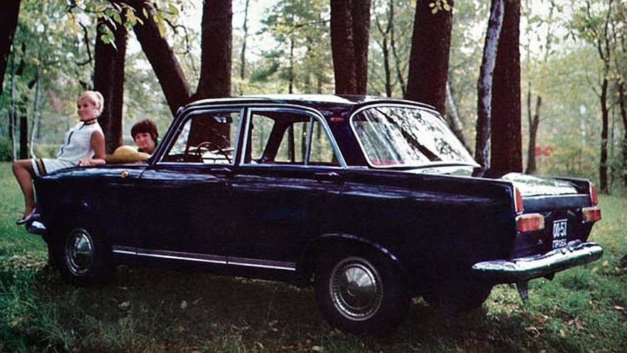 На фото: Москвич-412ИЭ '1967–68