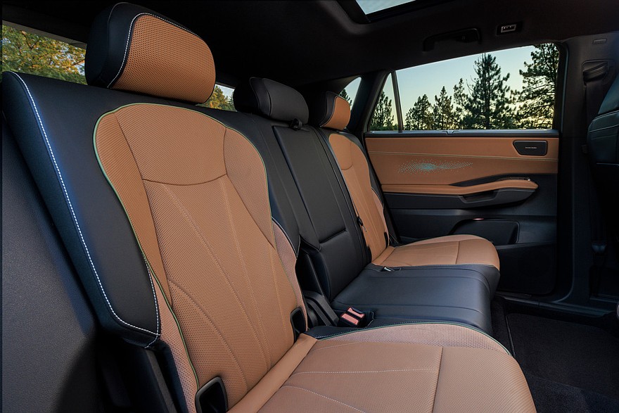 Новый Volkswagen Atlas Cross Sport