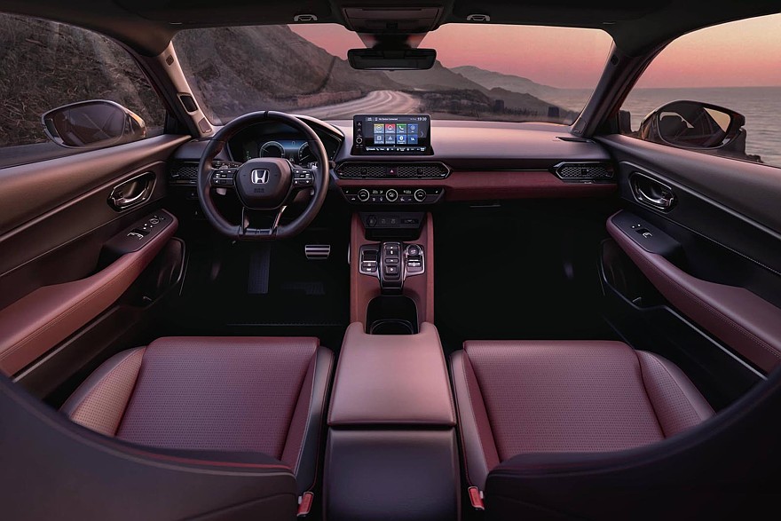 На фото: салон Honda Prelude Limited Edition (версии для европейского рынка)