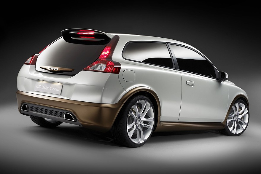 Купе несбывшихся надежд: как появился Volvo C30 и почему он провалился