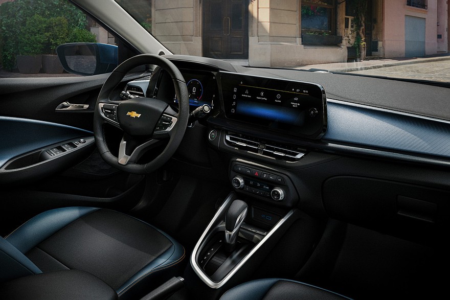 Chevrolet Onix Plus