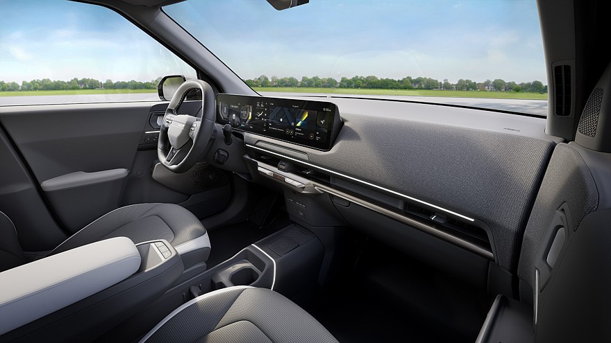 На фото: салон Kia EV2 GT-Line