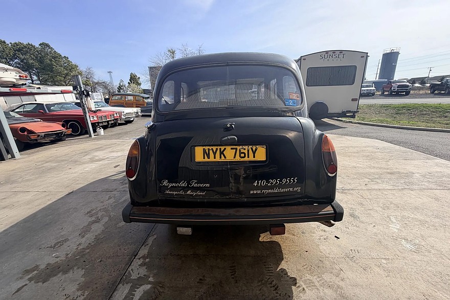 LTI Fairway, Фото: bringatrailer.com