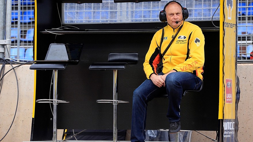 Руководитель Lada Sport Rosneft Виктор Шаповалов уверен, что на Moscow Raceway команда сможет побороться за победу