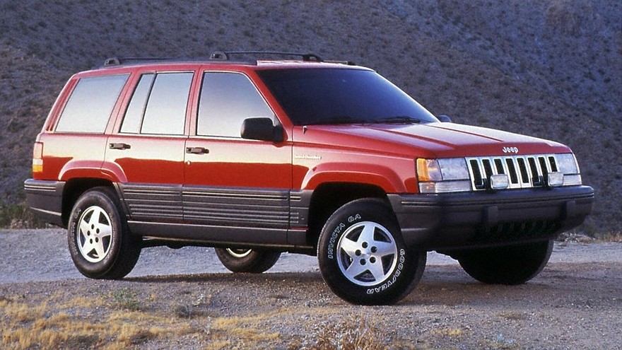На фото: Jeep Grand Cherokee Laredo (ZJ) 1993–96