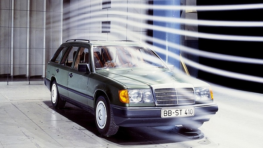 На фото: Mercedes-Benz E-Klasse T-Modell (Br.S124) '1986–93