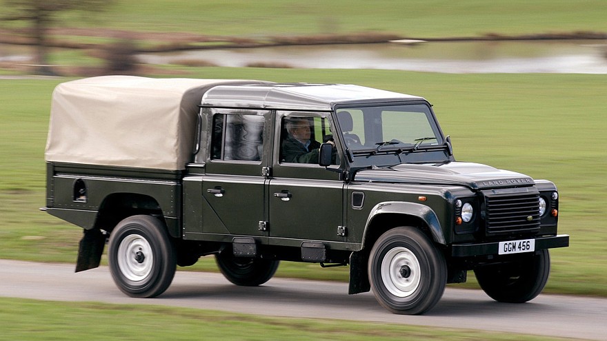 Land Rover 130 Pickup предыдущего поколения