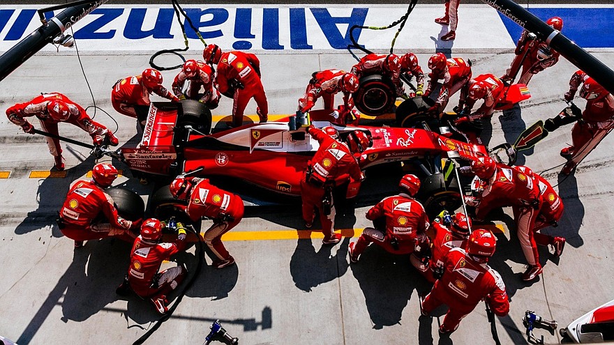 Под руководством Эллисона Ferrari стала показывать весьма неплохие результаты