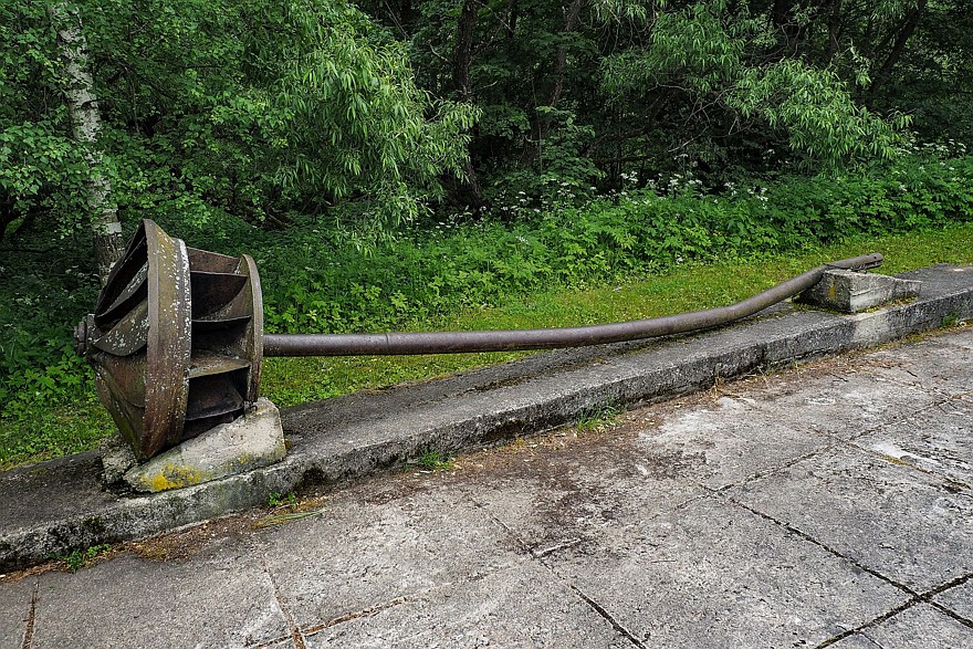 По Волоколамскому шоссе: первая ГЭС, две усадьбы и «штурмгешутц»
