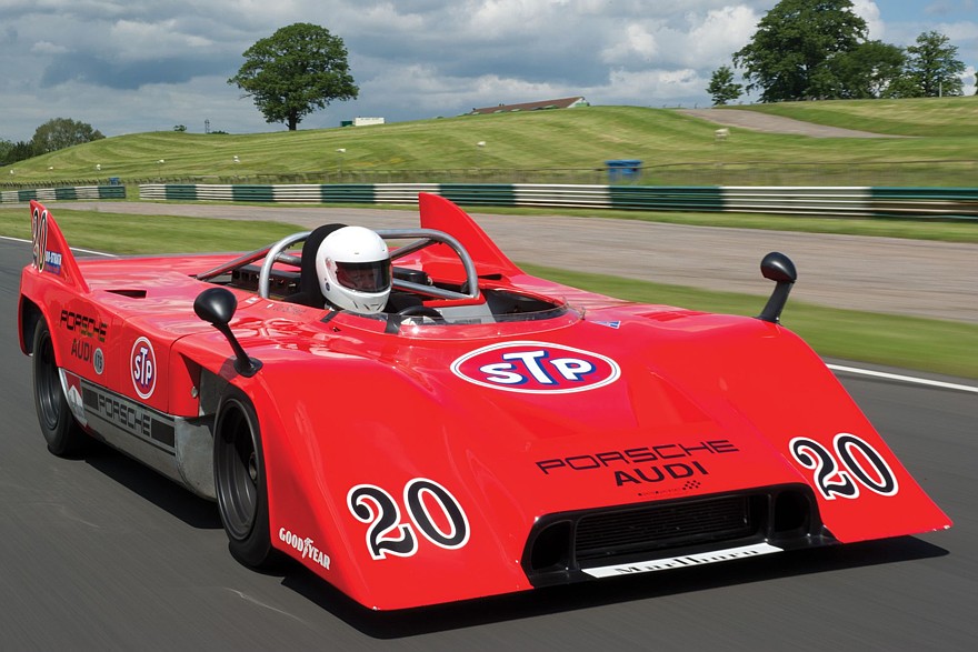 Как Porsche 917 завоевал Can-Am: машина, которую было сложнее обуздать, чем построить