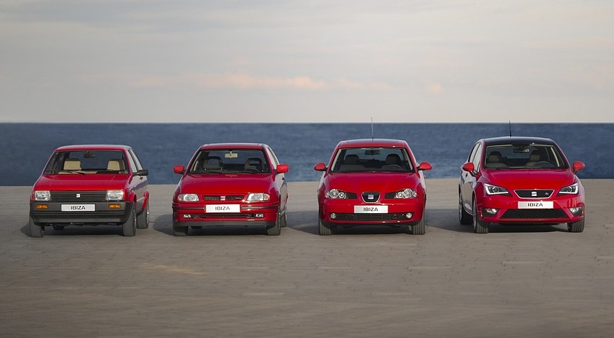 На фото: четыре поколения Seat Ibiza